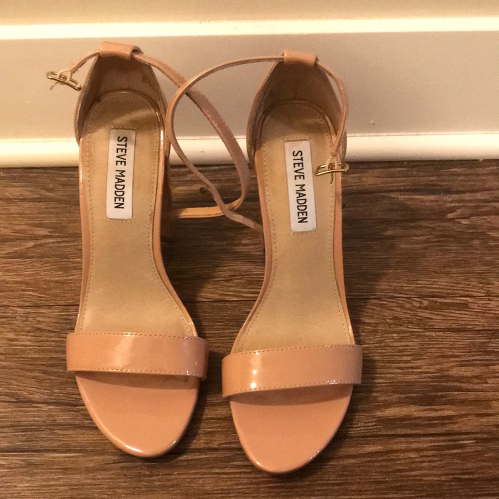 Steve Madden Carrson Blush Heels